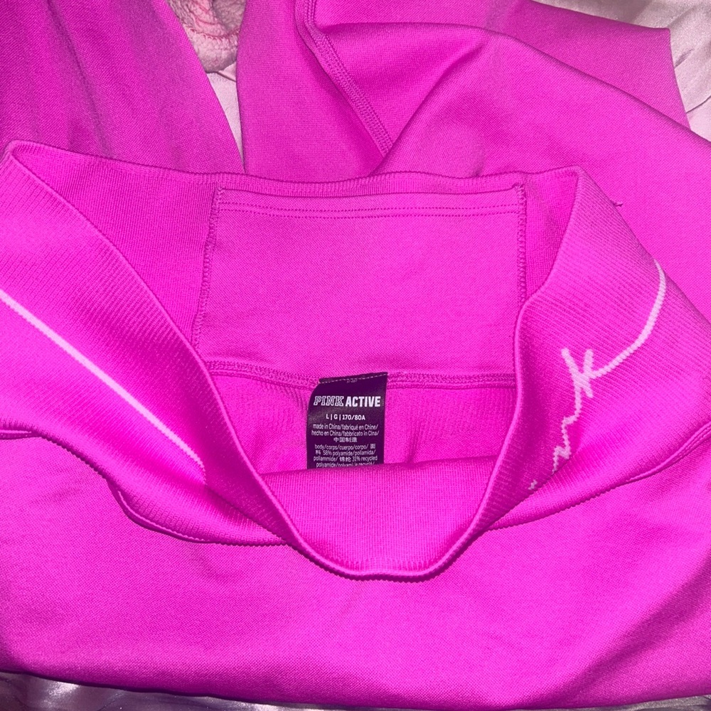 VS pink leggings, never worn. No tags.